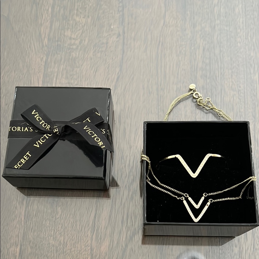 Victoria's Secret Gold Bracelet Collection